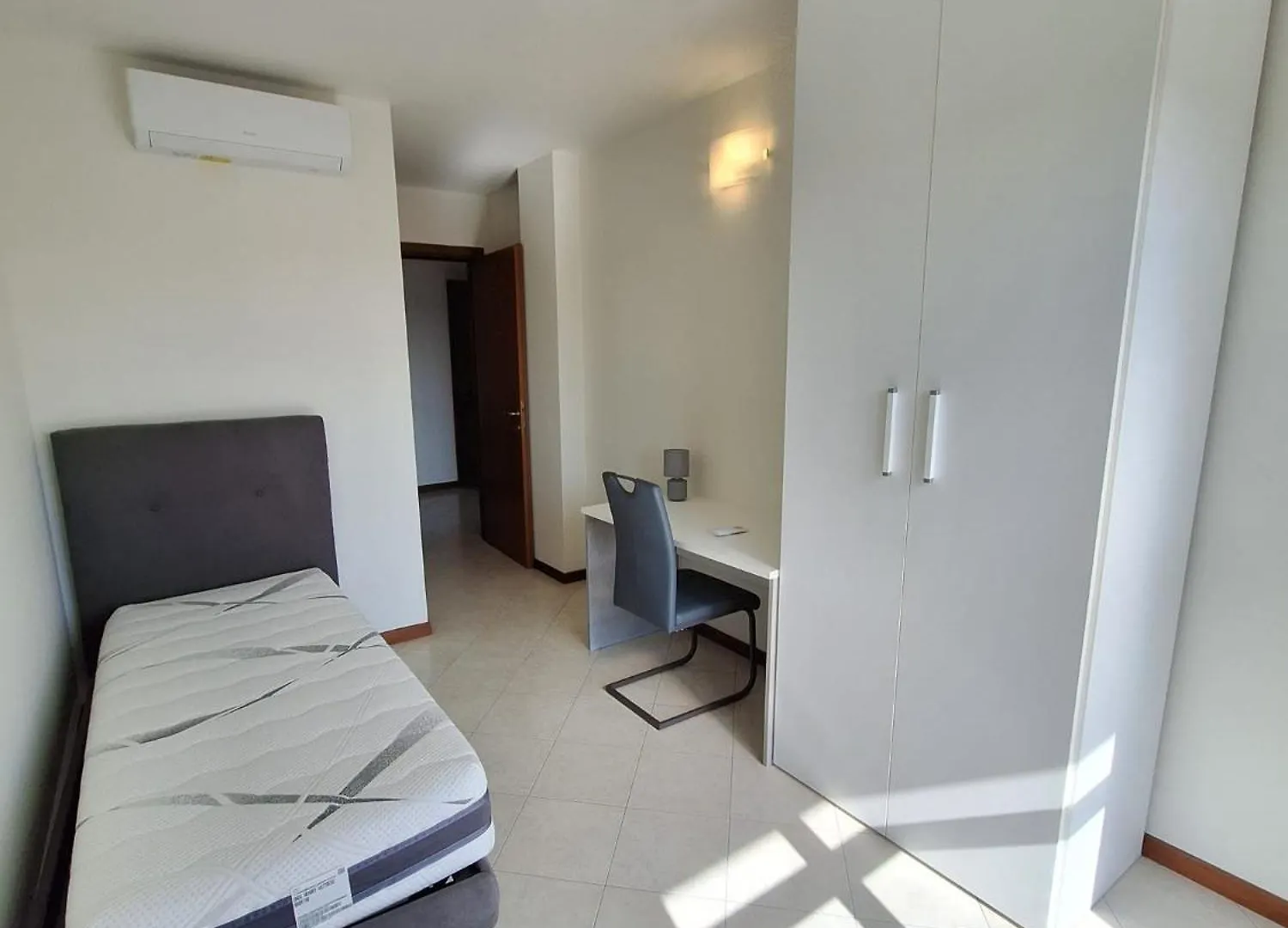 Ferienwohnung Panoramico Barona Duplex-Penthouse Mailand Apartment
